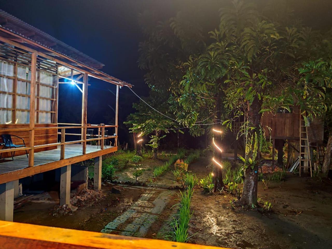 Bua Guesthouse Tangkahan Exterior foto